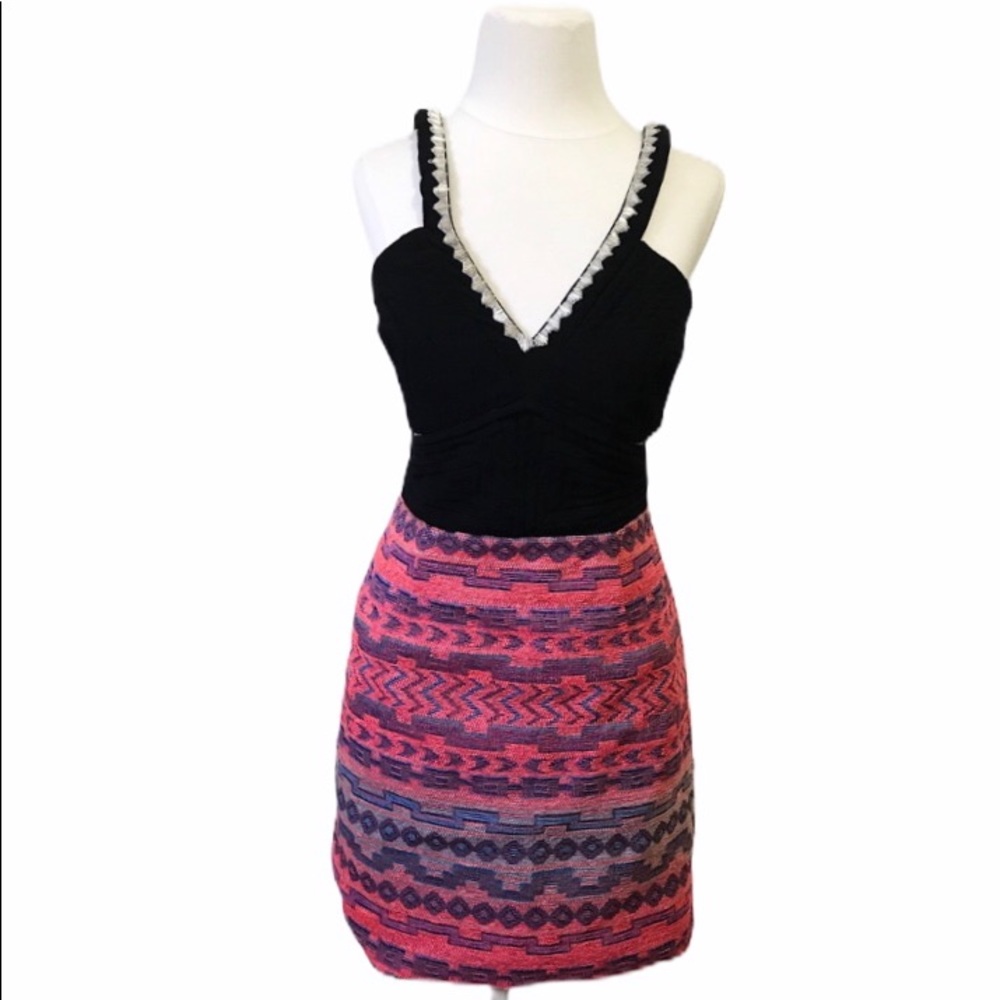 SAYLOR V-neck Aztec Bodycon Lined Mini Dress